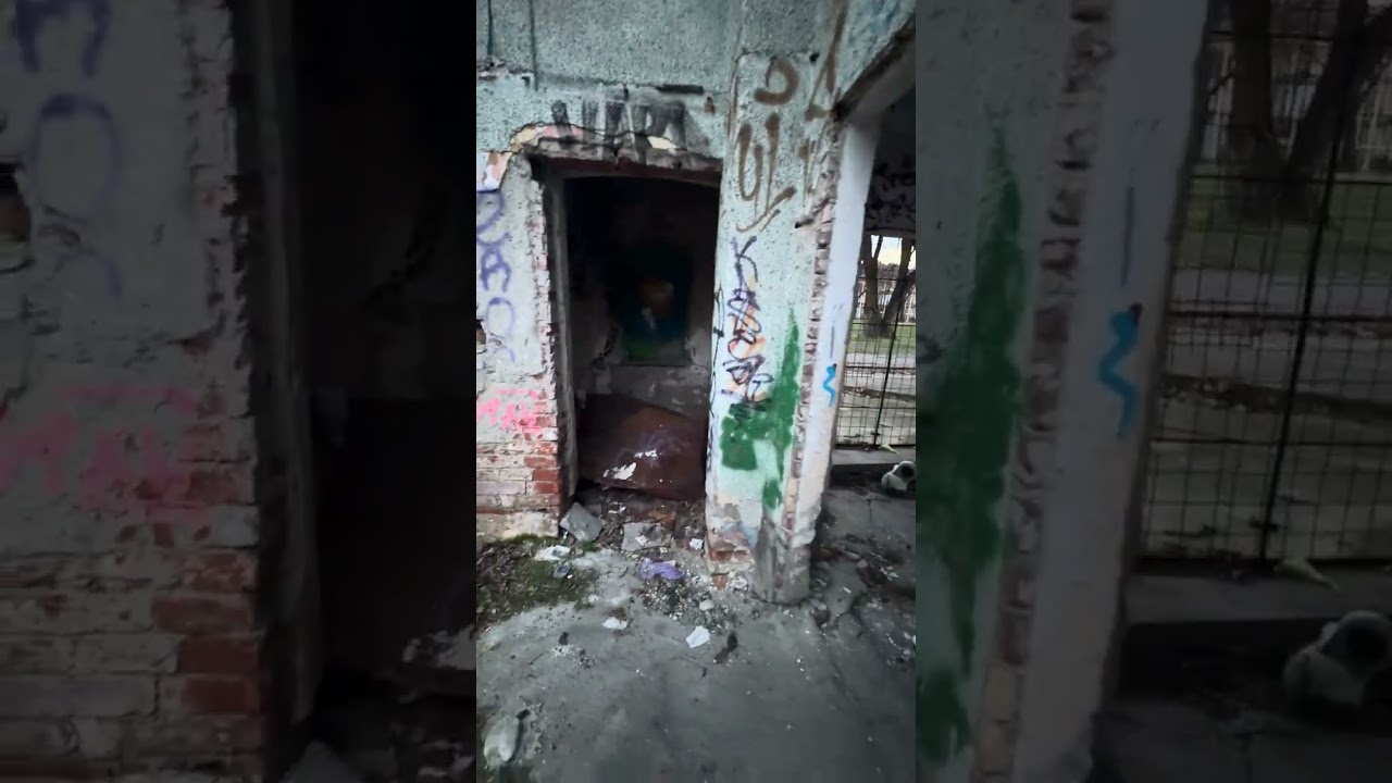 Centrul orașului Timisoara ,anul 2026. La câțiva pași de mers pe jos de Catedrală,timpul s-a oprit !