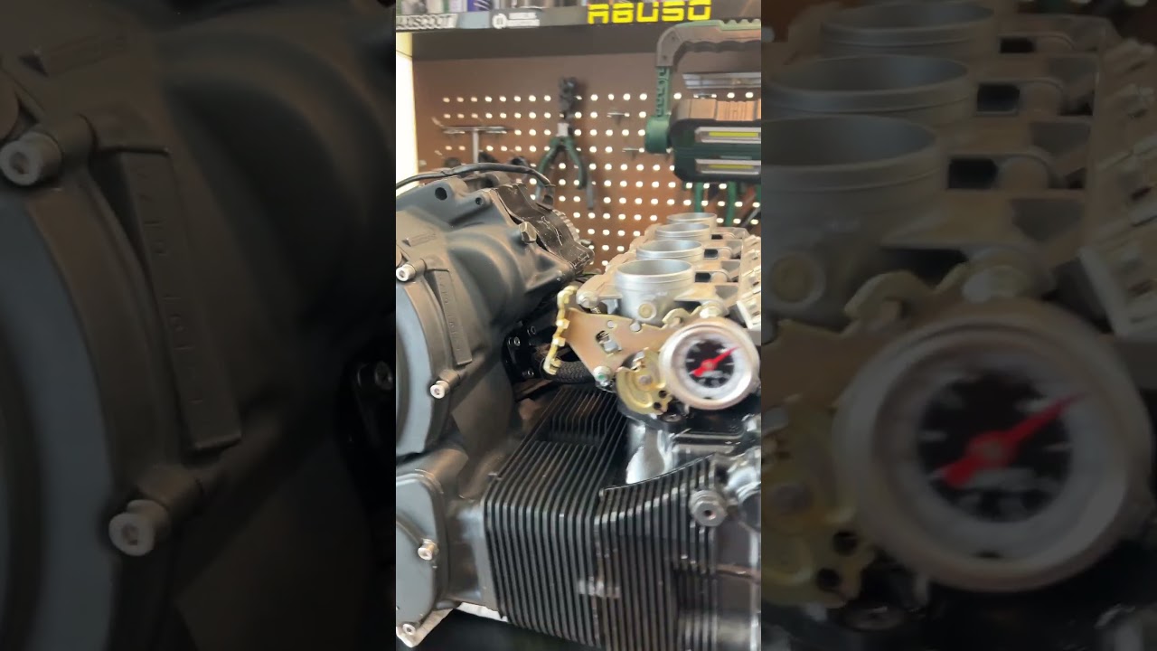 GSX-R 1100 EFI conversion.Fuel rail fitted with Bosch 550cc injectors 