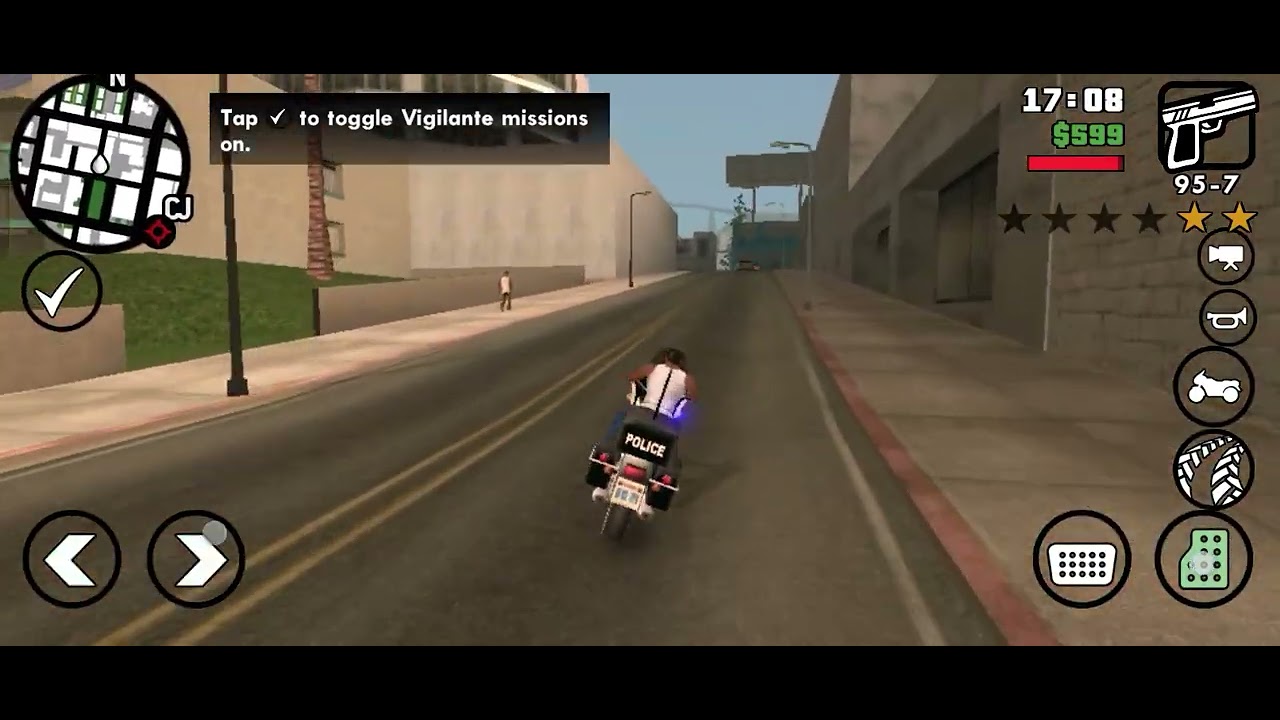 No está policía 😂 jajaja