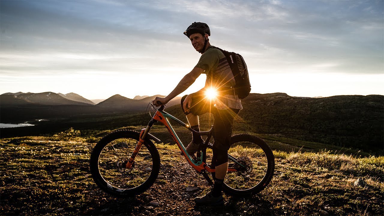 MOUNTAIN BIKING PAST MIDNIGHT... THE YUKON DELIVERS!!!