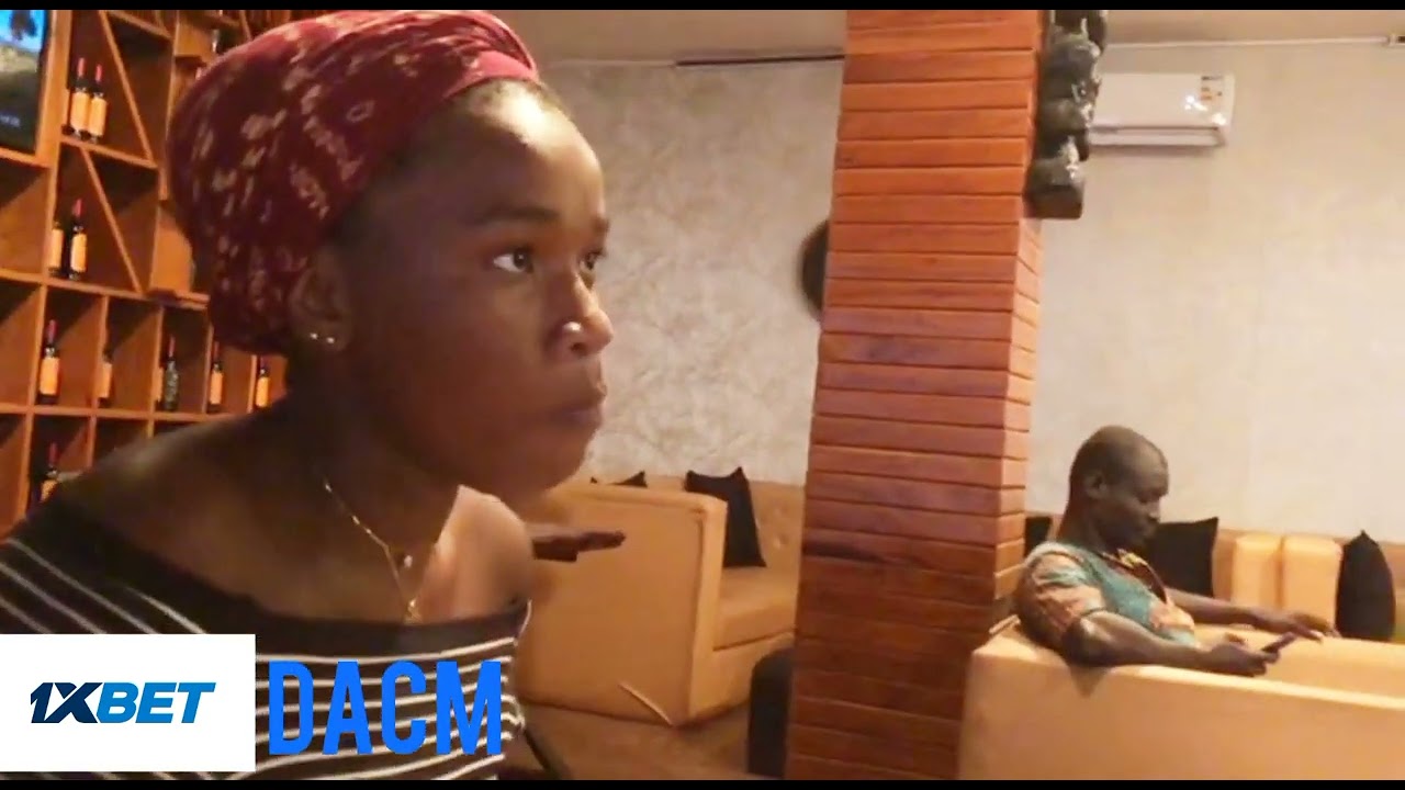 Dac-M 318😂😂😂🇬🇦 au restaurant
