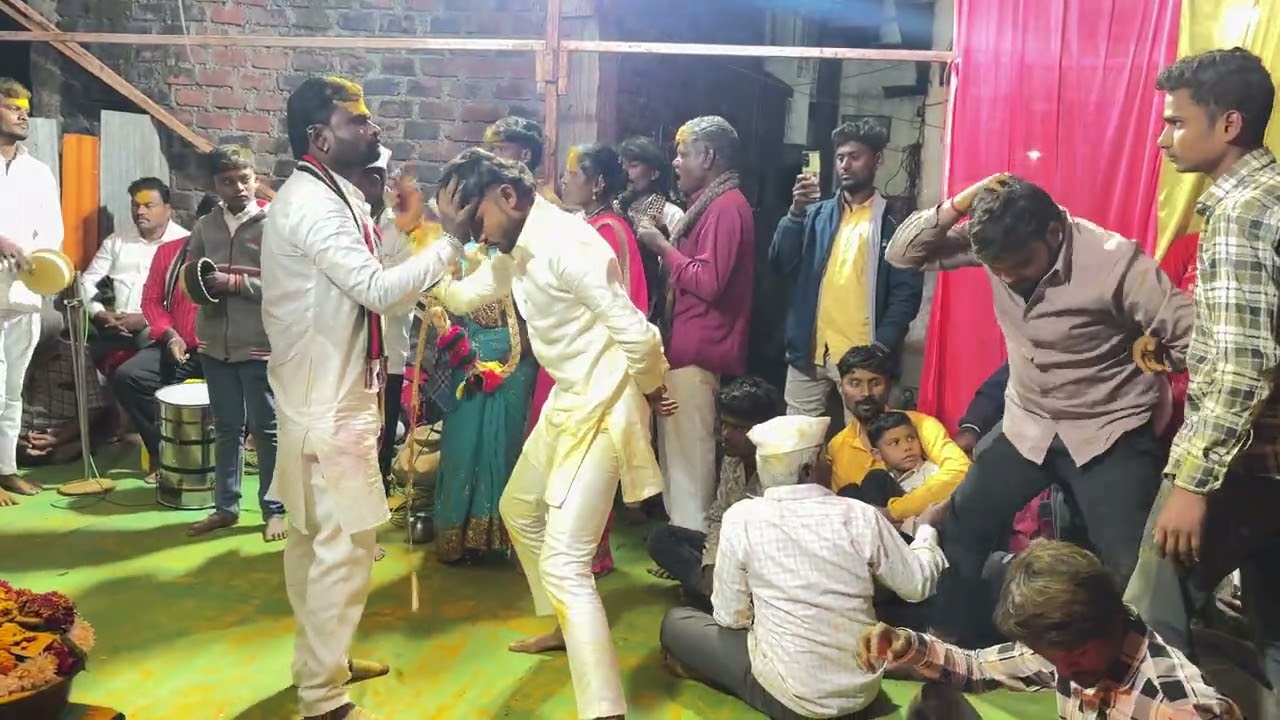 खंडोबा साँग ।  मला दुनिया सारी दिसती माझा देव दिसना ..गायक मल्हारी जाधव यांच्या आवाजात सुंदर आस गीत…