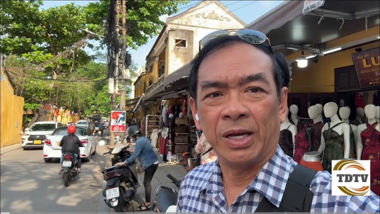 Lang thang phố cổ Hội An: Có gi lạ?