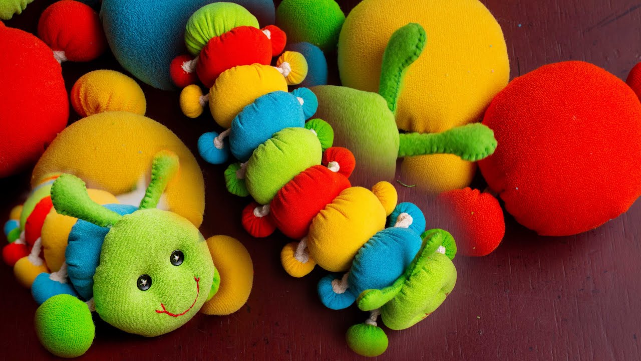 oruga o gusano de tela para utilizar los retazos , para ti , para regalar o para vender