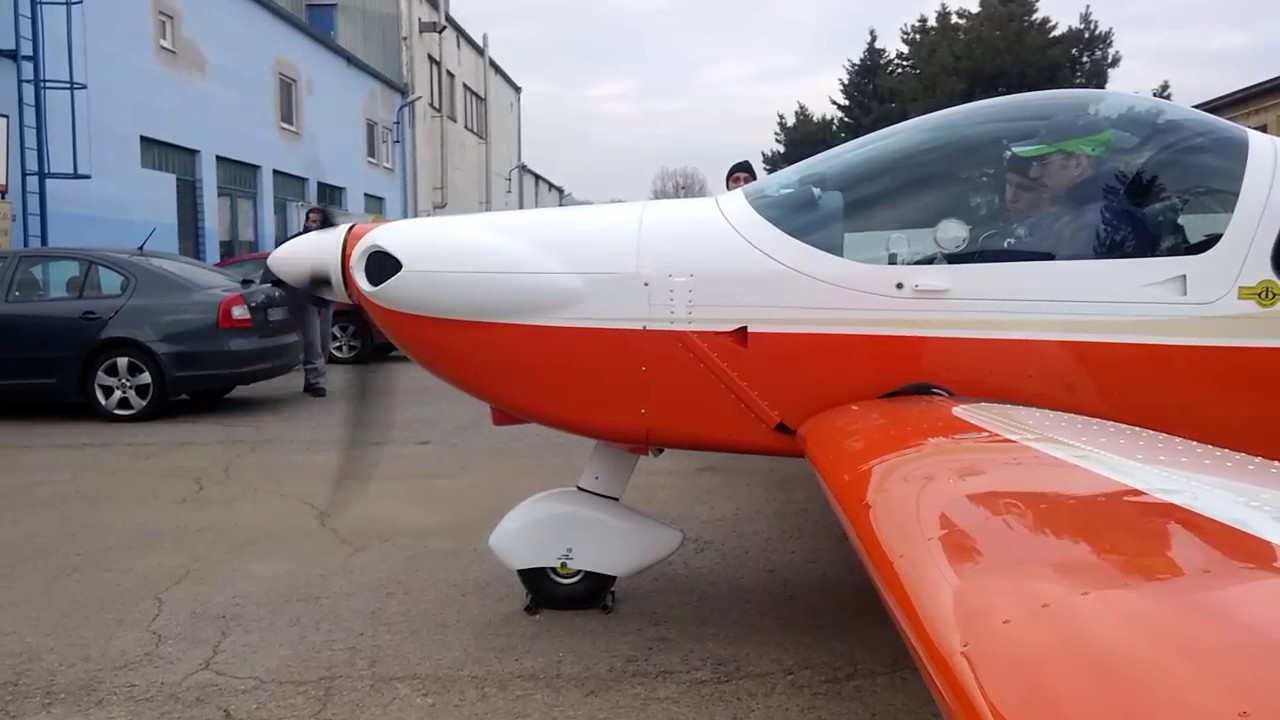 Viper SD4 Rotax 912 iS & TomarkAero Avionic team