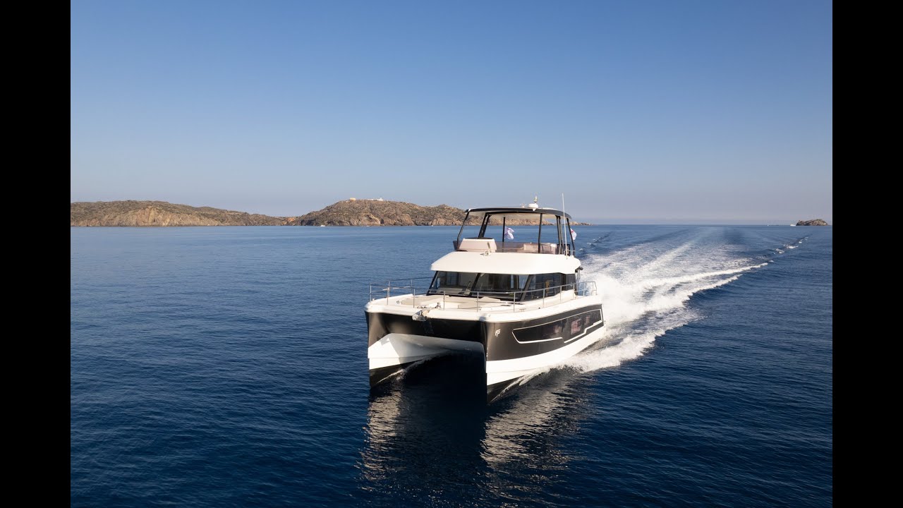WALKTHROUGH TOUR Fountaine Pajot MY 40 