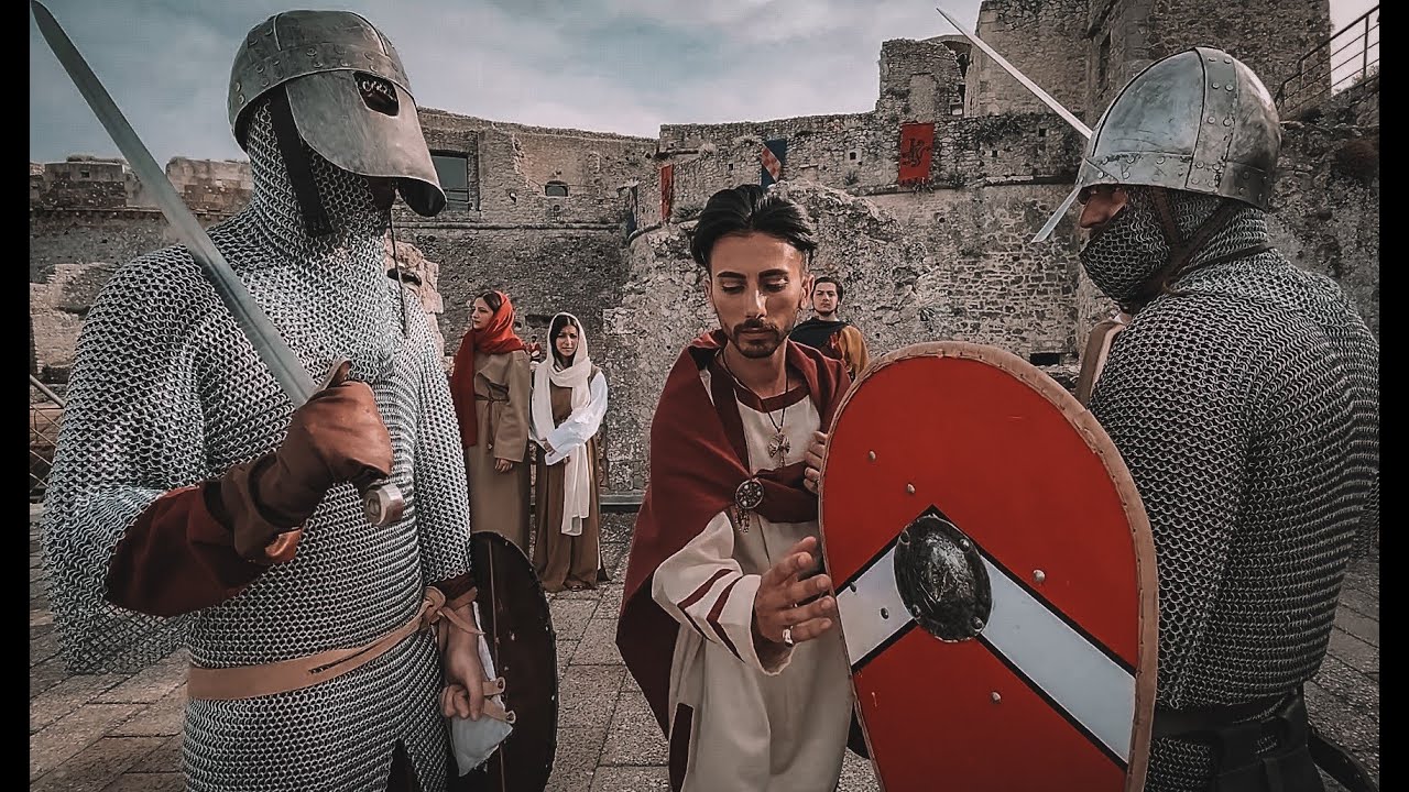 LA STORIA A PORTATA DI MANO : MONTE SANT'ANGELO | RIEVOCAZIONE STORICA | PUGLIA | MEDIEVAL MUSIC