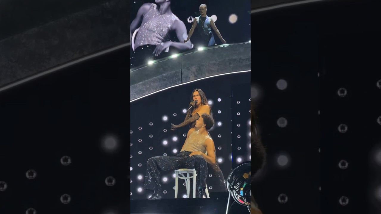 POPSTAR QUEEN WATCHA DOING''DUA LIPA MUSIC CONCERT LIVE PERFORMANCE  