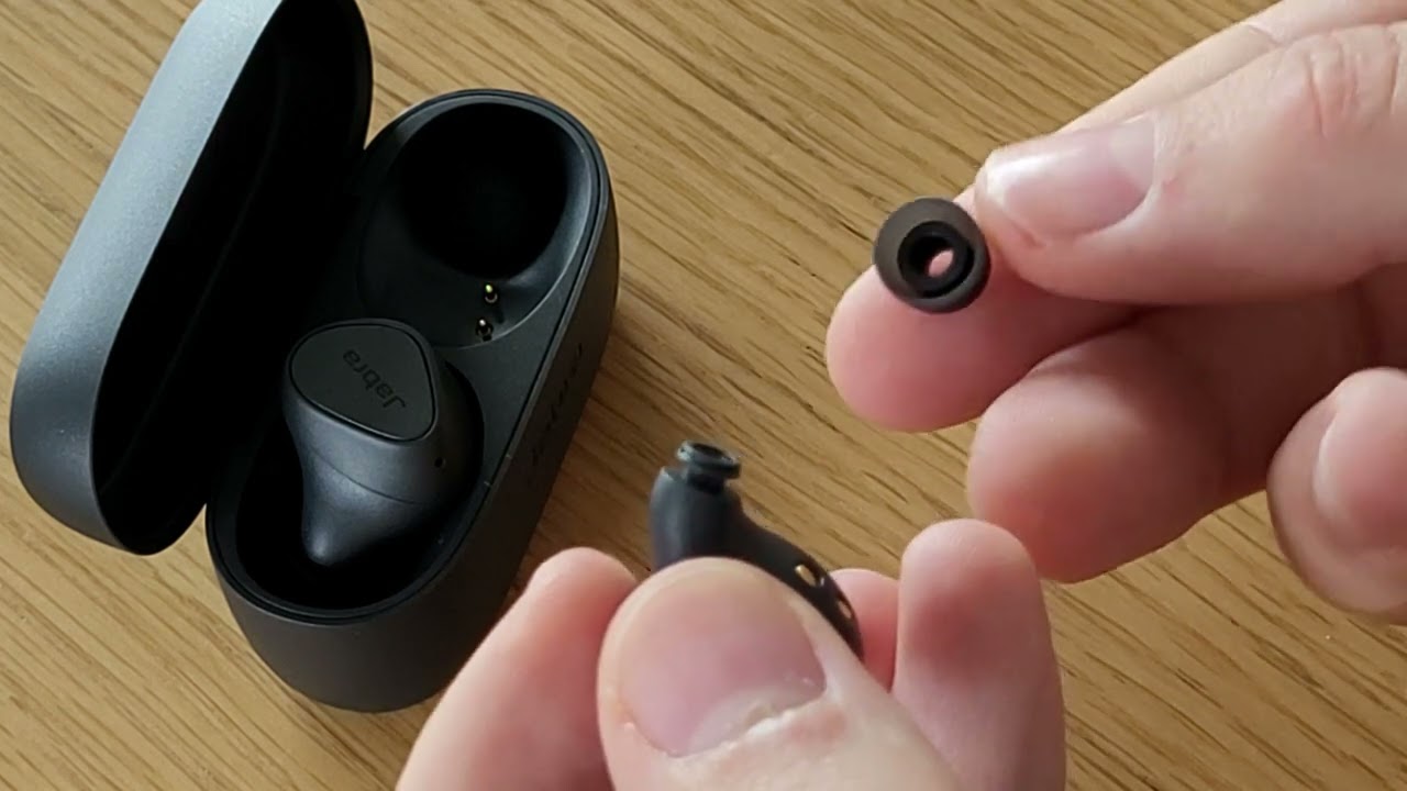 Jabra Elite 3 doesn't fit? Discover how to swap the eargel.