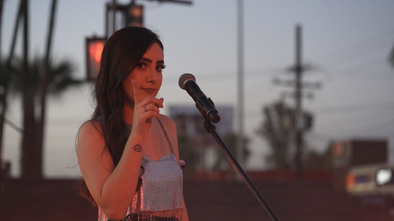 Tiene Razón La Lógica (Live At Monumento Benito Juárez)