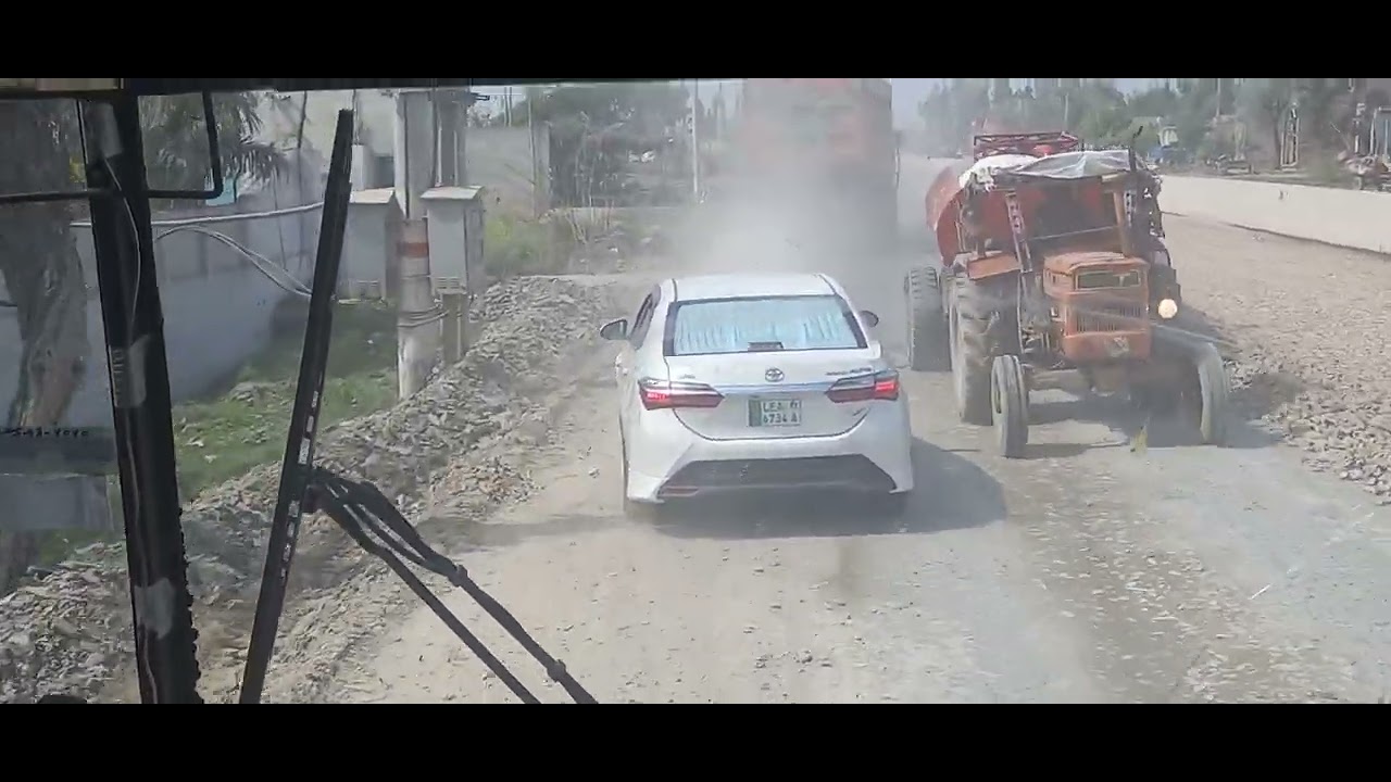 Lahore Sargodha Road one side under construction 🏗