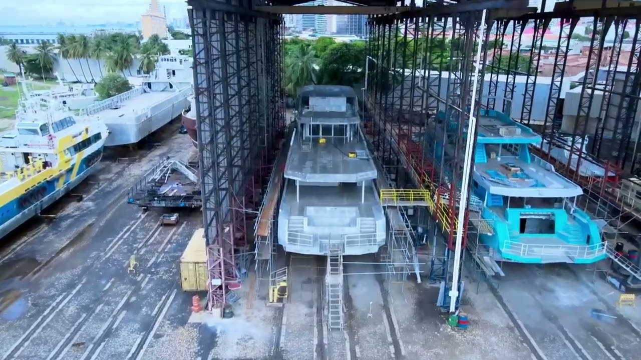 INACE SuperYachts - The Shipyard