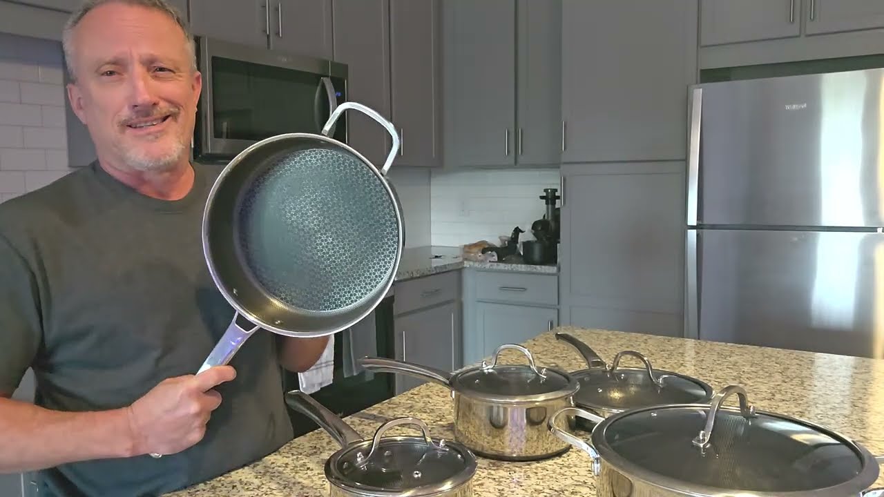 I Compared HexClad vs Amazon’s #1 Hybrid Pan SnowClad