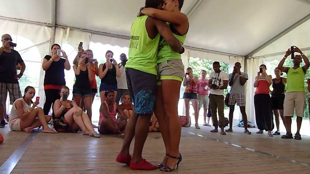 Anaïs et Morenasso - Démo cours Kizomba Avancé - Kizomba Swimming Festival 2013