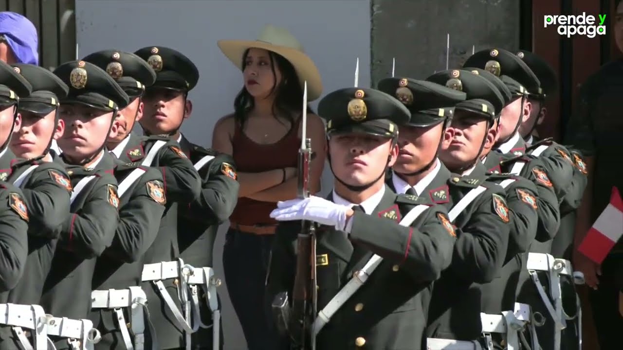 Arequipa: Desfile cívico militar por el Día de la Bandera - Congata Uchumayo 2024 (DESFILE COMPLETO)