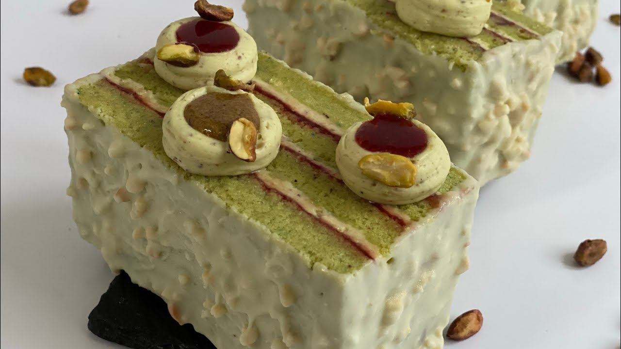 كفاش تخدمي  Gâteau Pistache Framboise_! خطوة بخطوة وبطريقة سهلة و المذاق لا يُقاوم 💚🍰