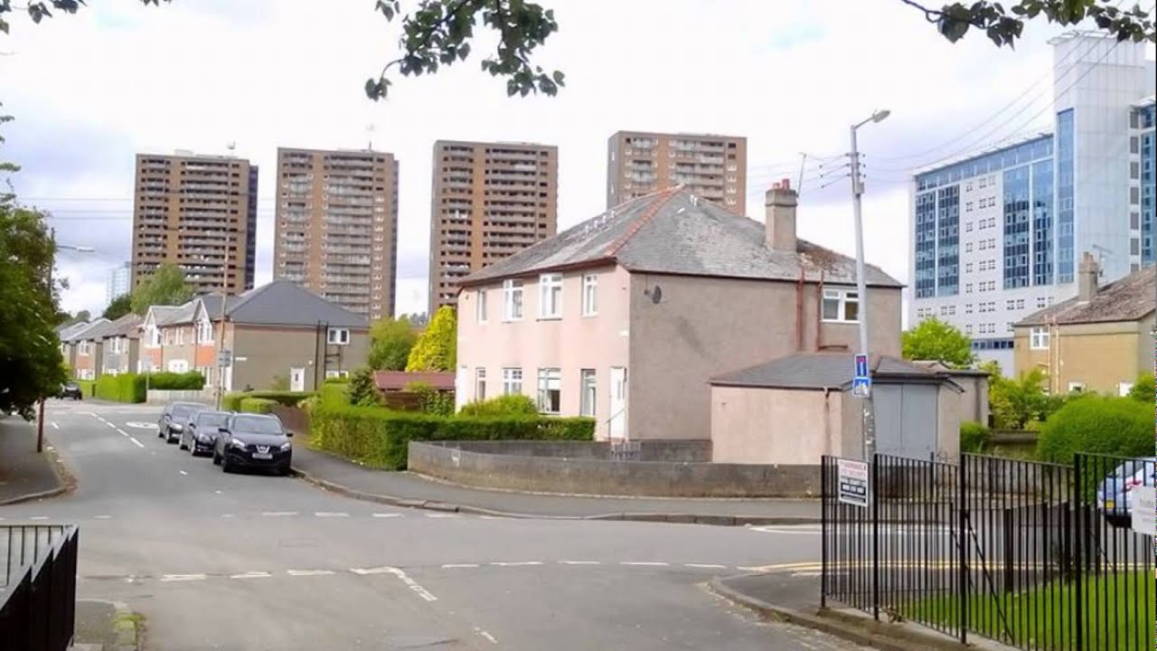 Tarfside Oval demolition Preparation 2015