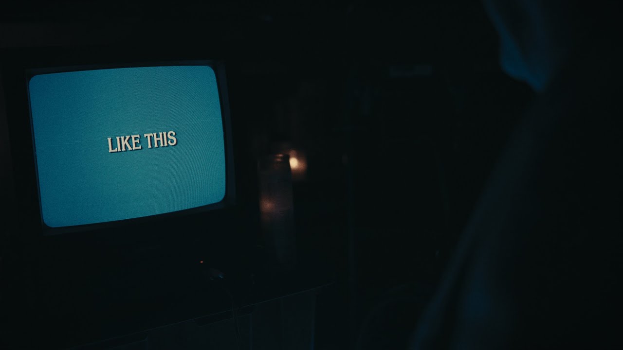 FOUR STROKE BARON - PEOPLE IN MY IMAGE (Lyric Video)