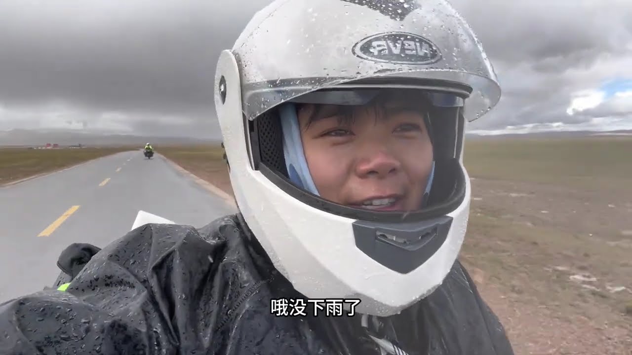 小巧格騎行西藏去新疆 西藏北線終於看到了藏羚羊，中元節在湖邊搭了帳篷#摩旅#藏羚羊#騎行西藏#巧格#露營