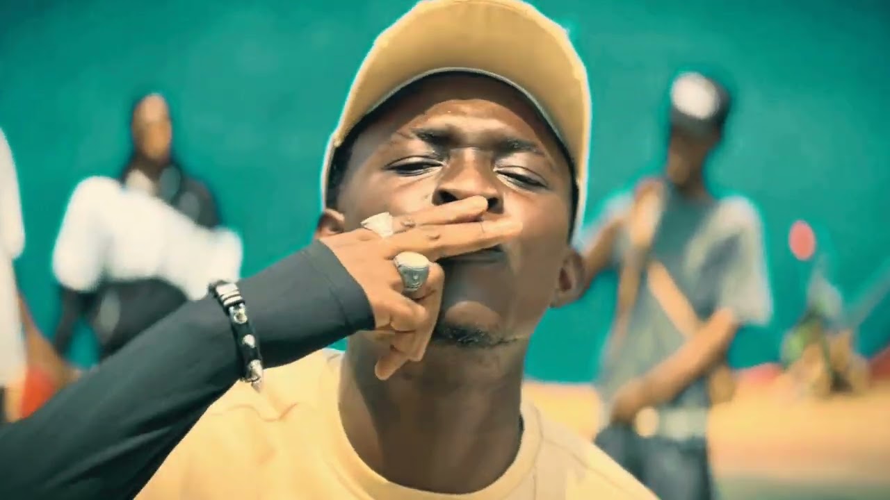 KBE-OFFISHIAL_CHAUD (clip officiel)