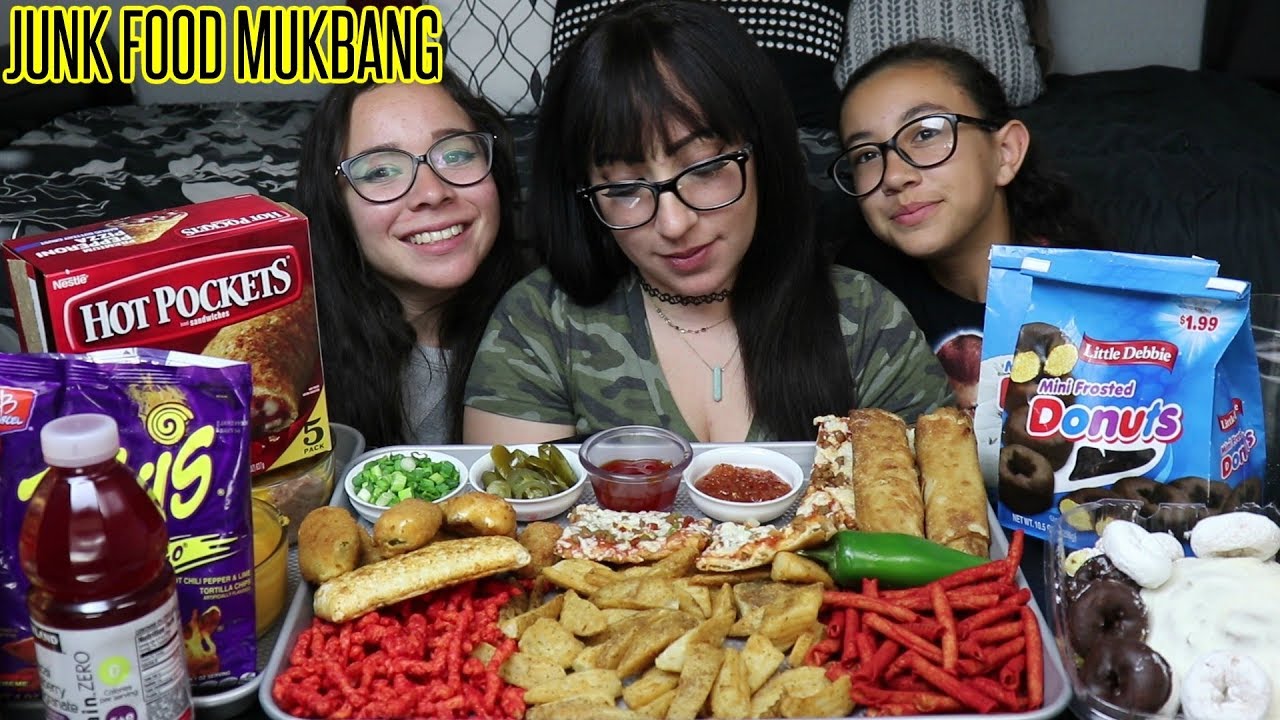 JUNK FOOD MUKBANG, FLAMIN HOTS, TAKIS, NACHO CHEESE, EGG ROLLS| EATING SHOW
