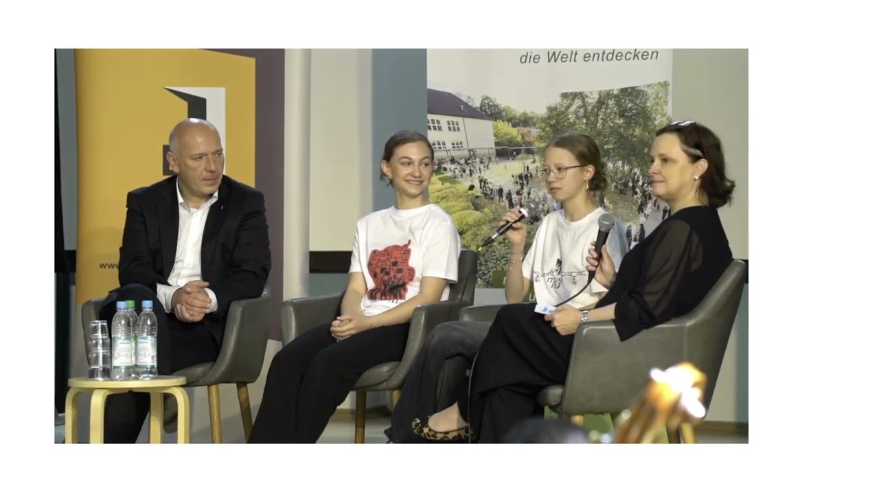 Ausstellungseröffnung am Dreilinden Gymnasium