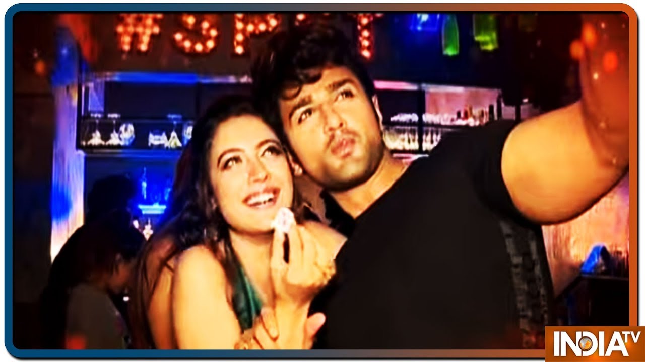Aditi Sharma celebrates her birthday with Saas Bahu Aur Suspense