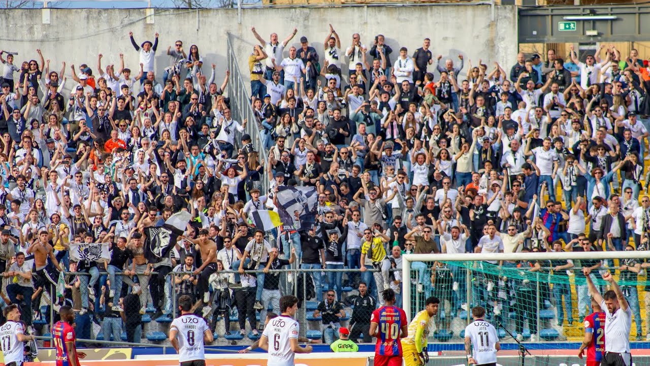 Ultras Vitória SC em Chaves | GD Chaves 1-2 Vitória SC (23/24)
