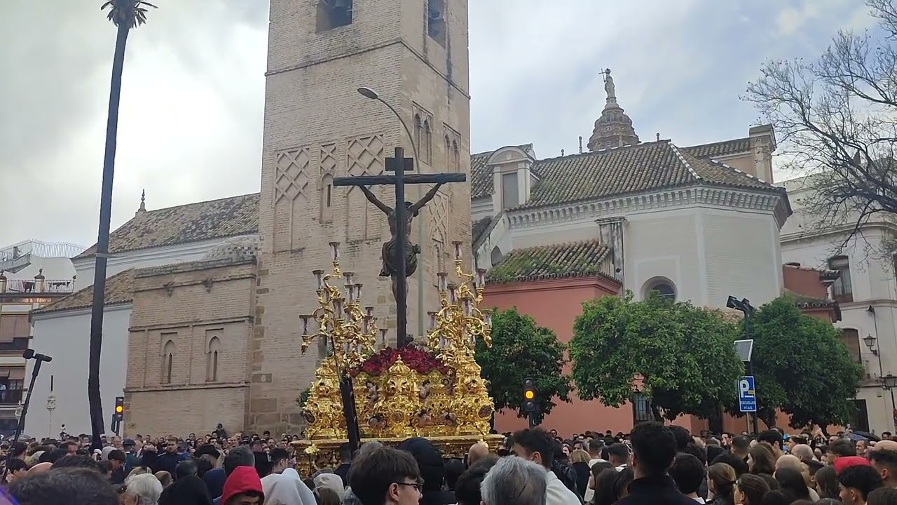 Cristo de la sangre de la hermandad de San benito de Sevilla España/2025.