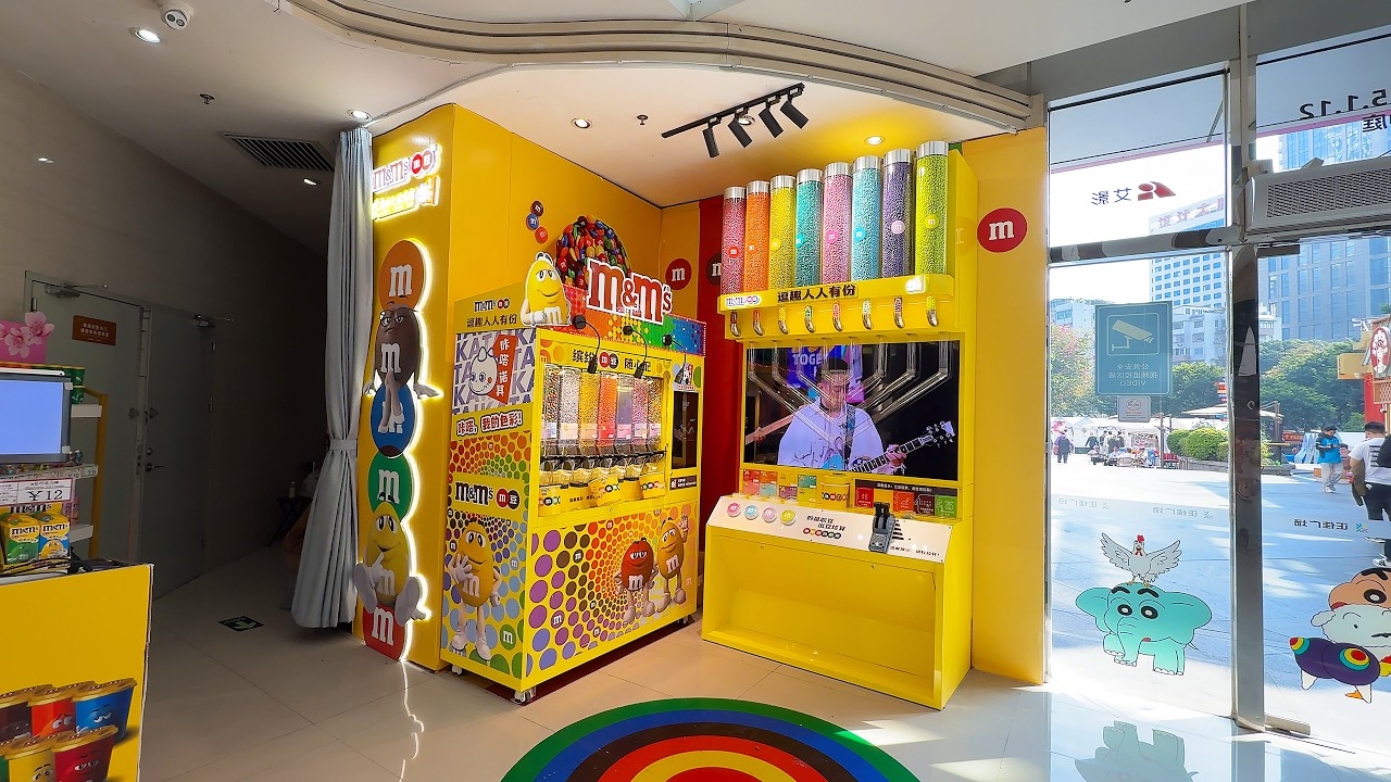 M&Ms Vending Machine