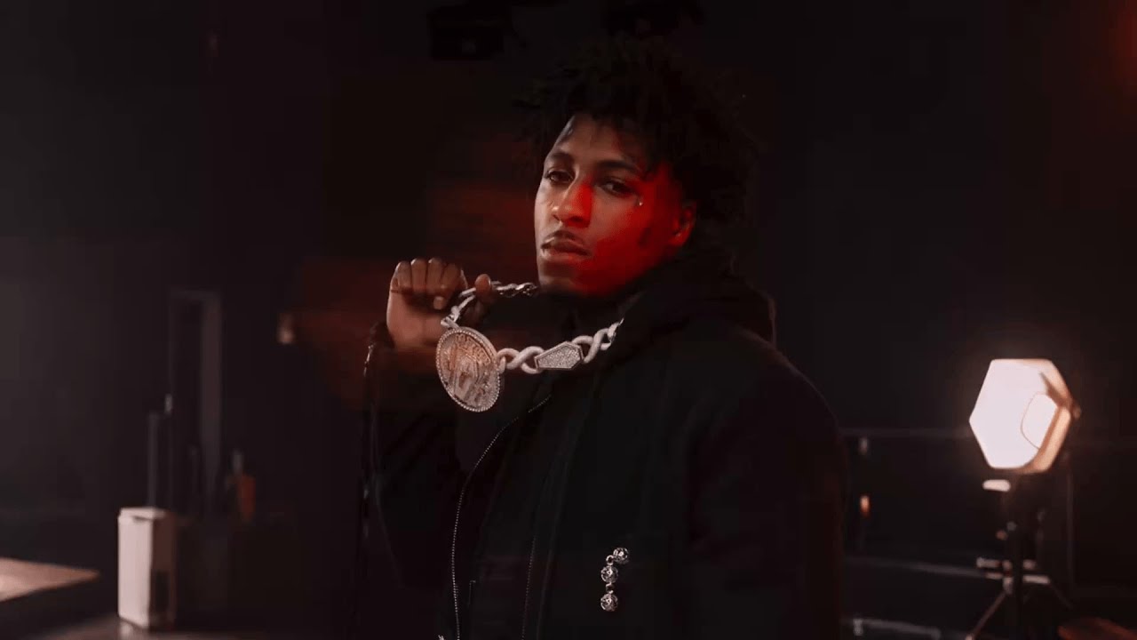 NBA YoungBoy - Dent Head B**** (Official Video)