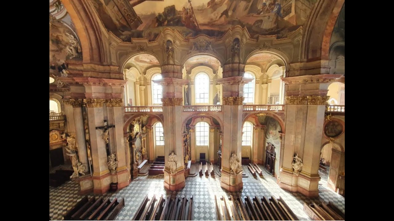 iglesia de San Nicolás en Mala Straná, Praga (1703-1711) Christoph Dientzenhofer