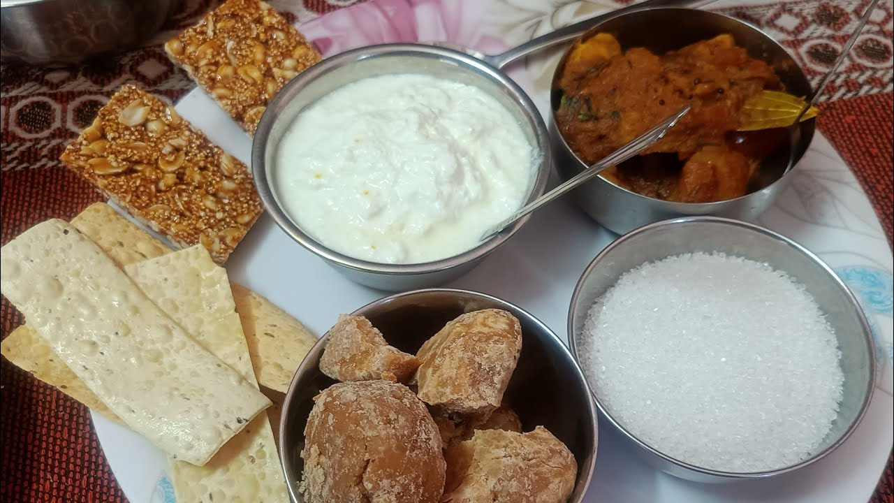 good morning everyone 🌞🌞 Aaj banaenge dum aloo recipe 😋😋