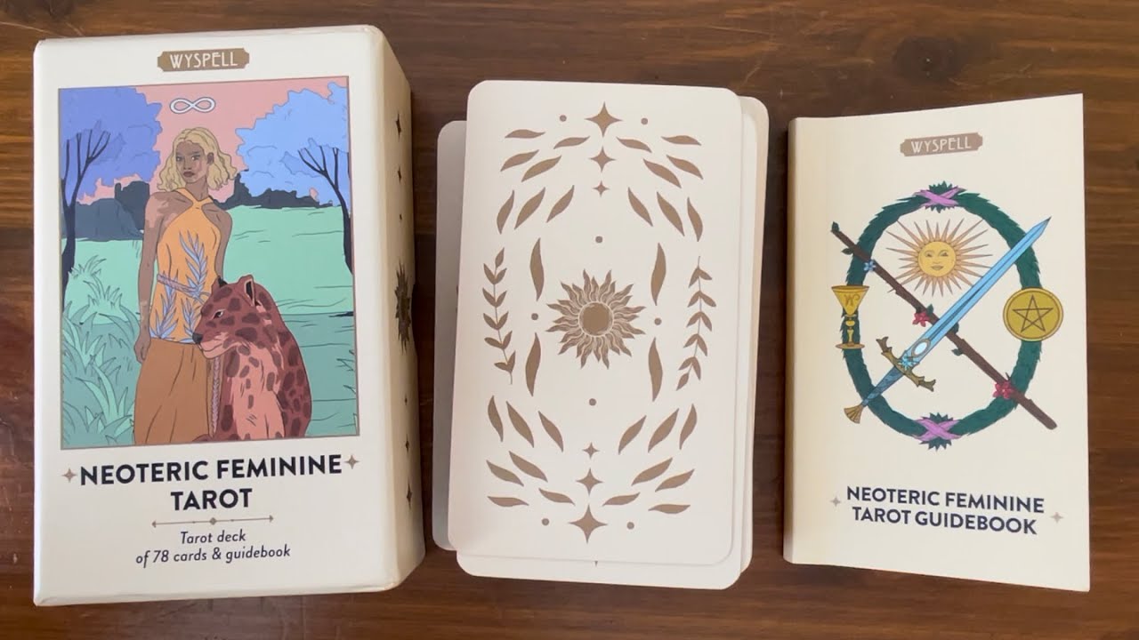 Neoteric Feminine Tarot | *Borderless Edition* | Full Flip Through