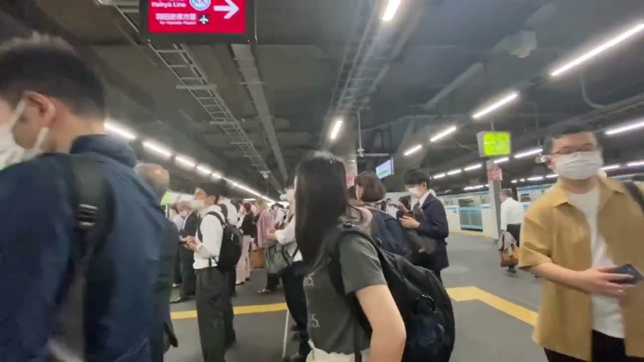 品川駅3、4番ホーム朝ラッシュ