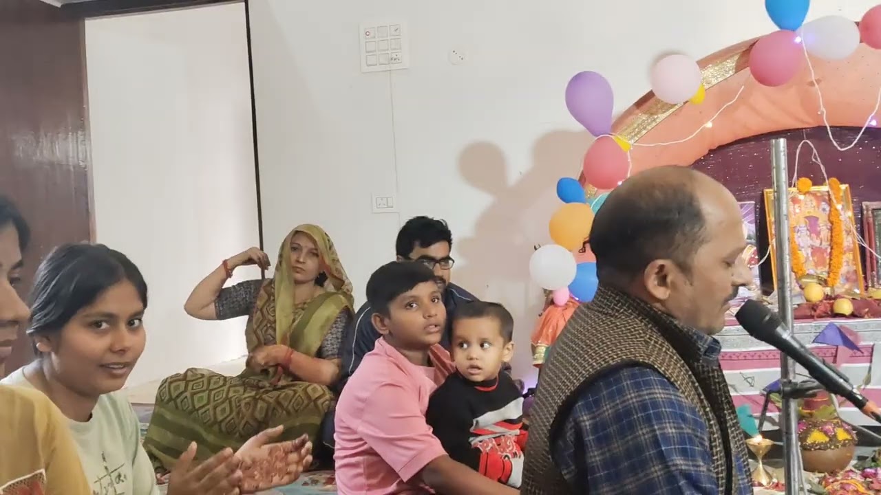 श्रीरामचरितमानस डॉ मनोज पाण्डेय एवं जीतेन्द्र पाण्डेय द्वारा।