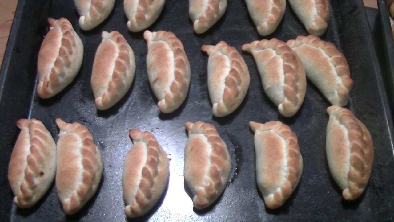 Empanada de caballa + masa semi esponjosa