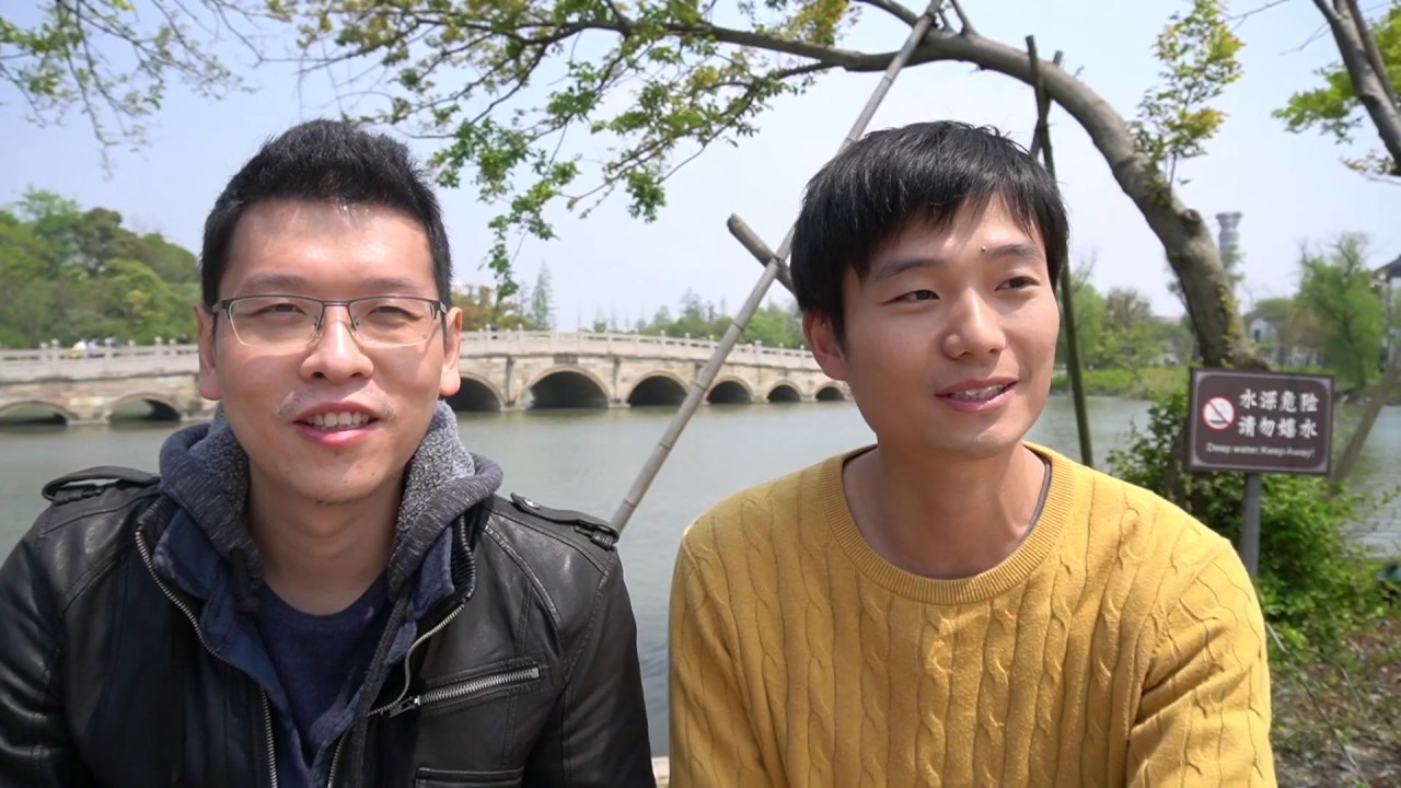 Two average Chinese talking about China | Cashless society, delivery system, surveillance system etc
