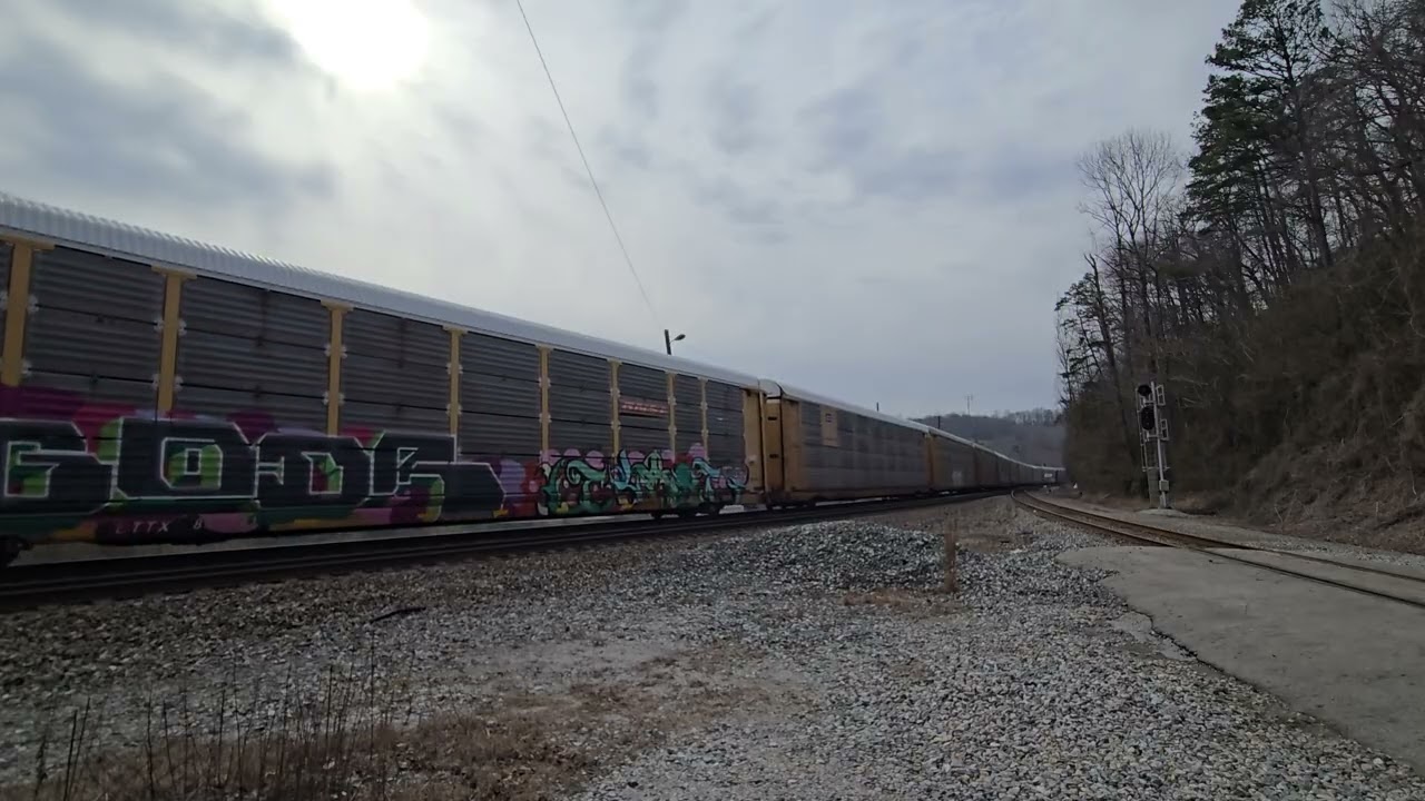 Norfolk Southern 189 heading South at Harriman Junction after dropping off all its manifest cars.