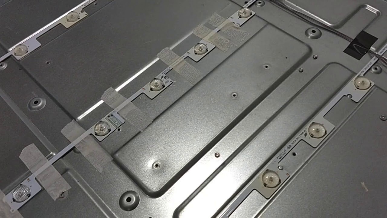 Tv Toshiba 48l2400 aparece o logo e apaga..dicas