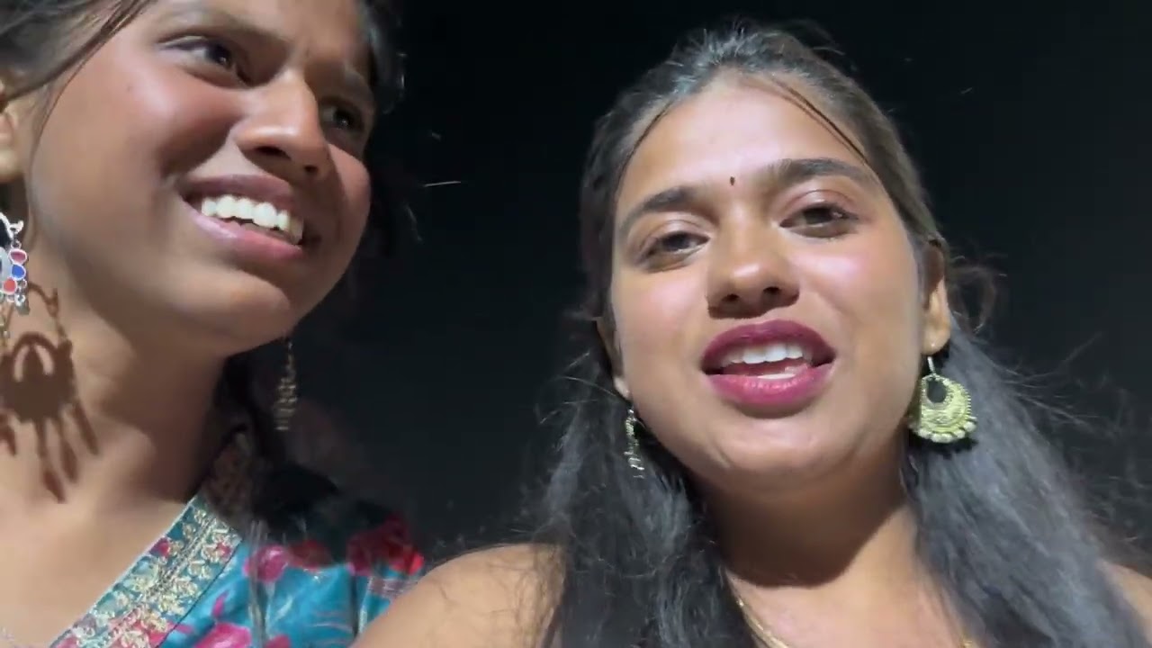 Pavi Bhava bagee appa Amma mundhe helbitllu 😳😱