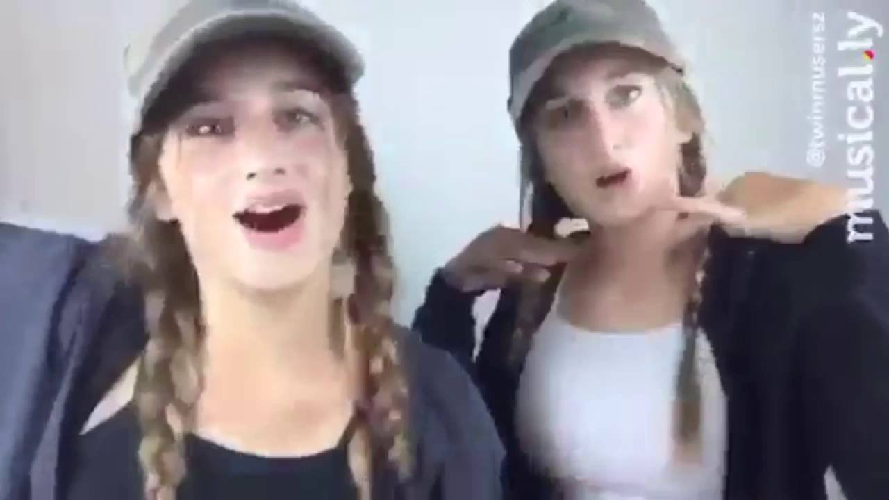 Lisa and Lena VS. Amber and Misha (part 1)