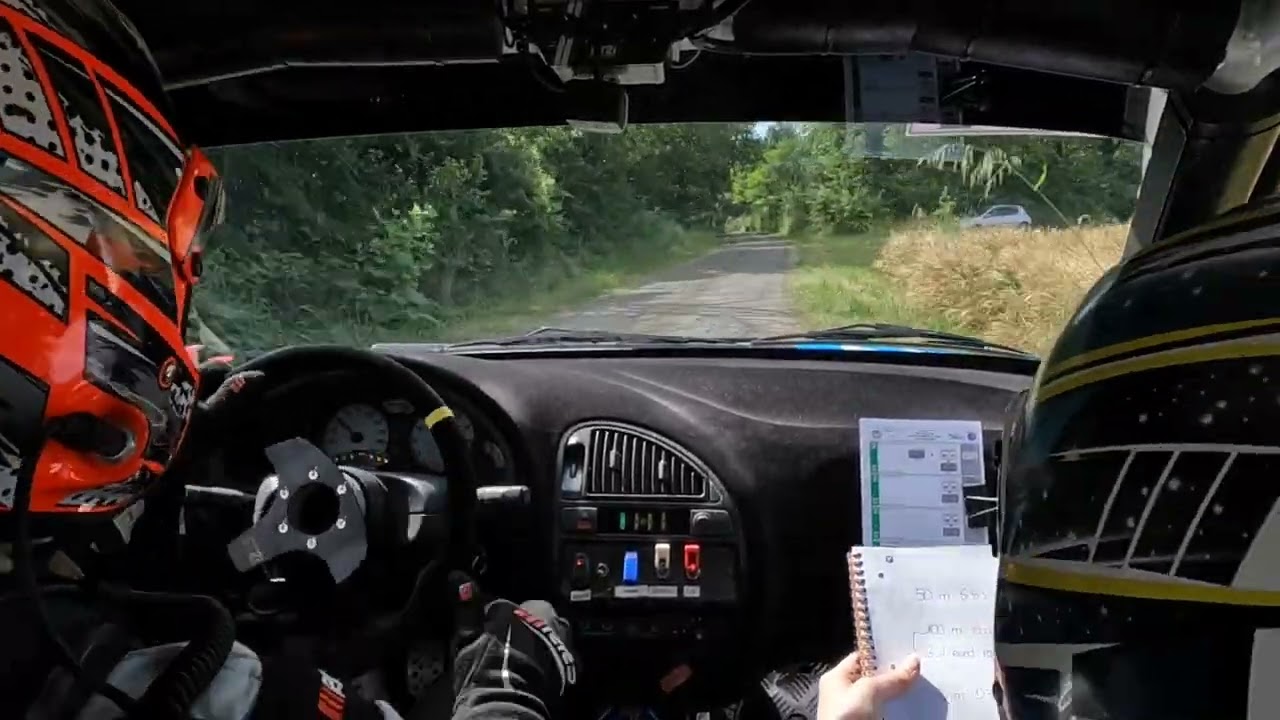 Rallye des Vins de Chinon 2024 . ES3 . Saxo N2