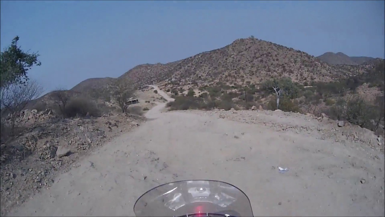 Primeiro Tombo com minha moto Hyosung ST7 trecho entre Dombe Grande e Lucira Benguela  Angola