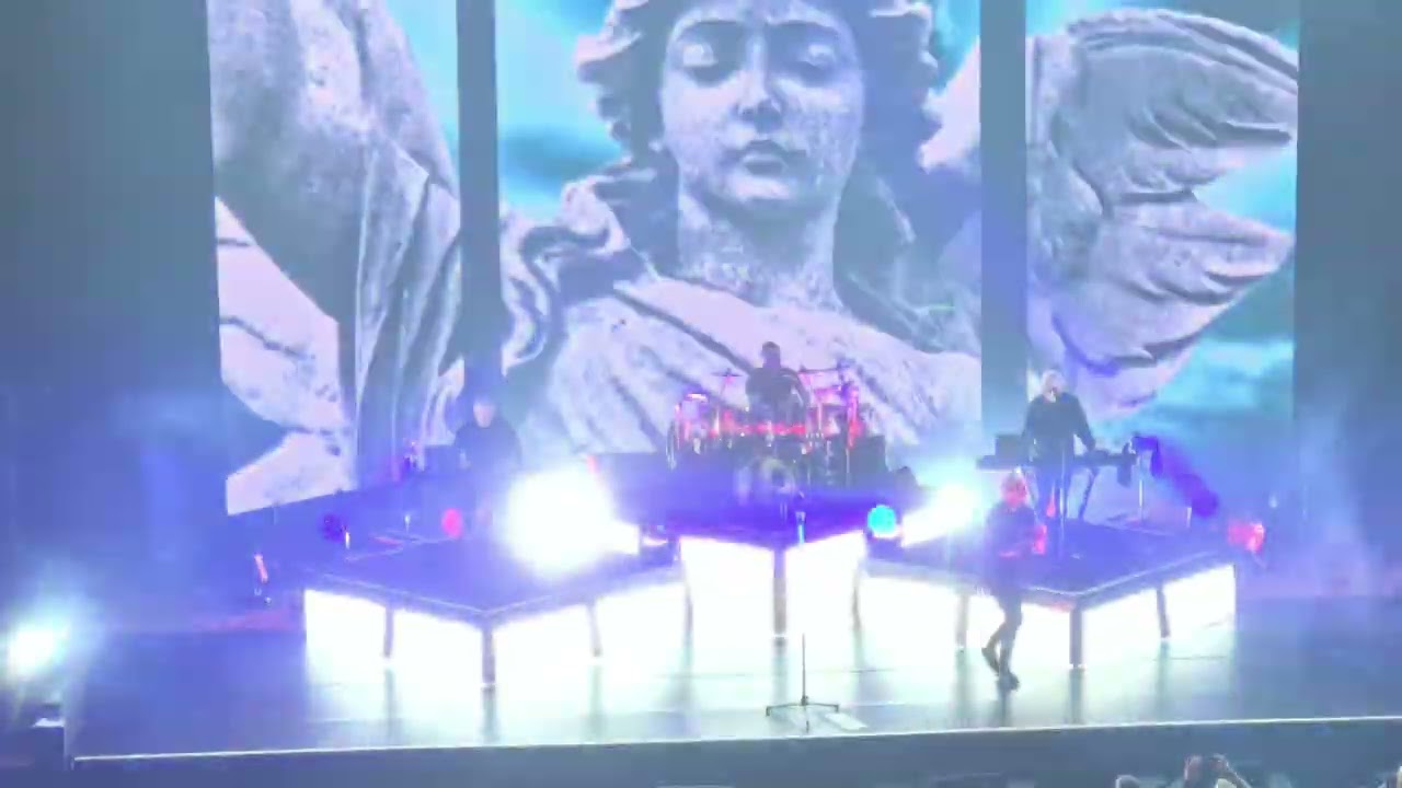 OMD - Joan Of Arc (Maid Of Orleans) live in Chemnitz (3.2.2024)