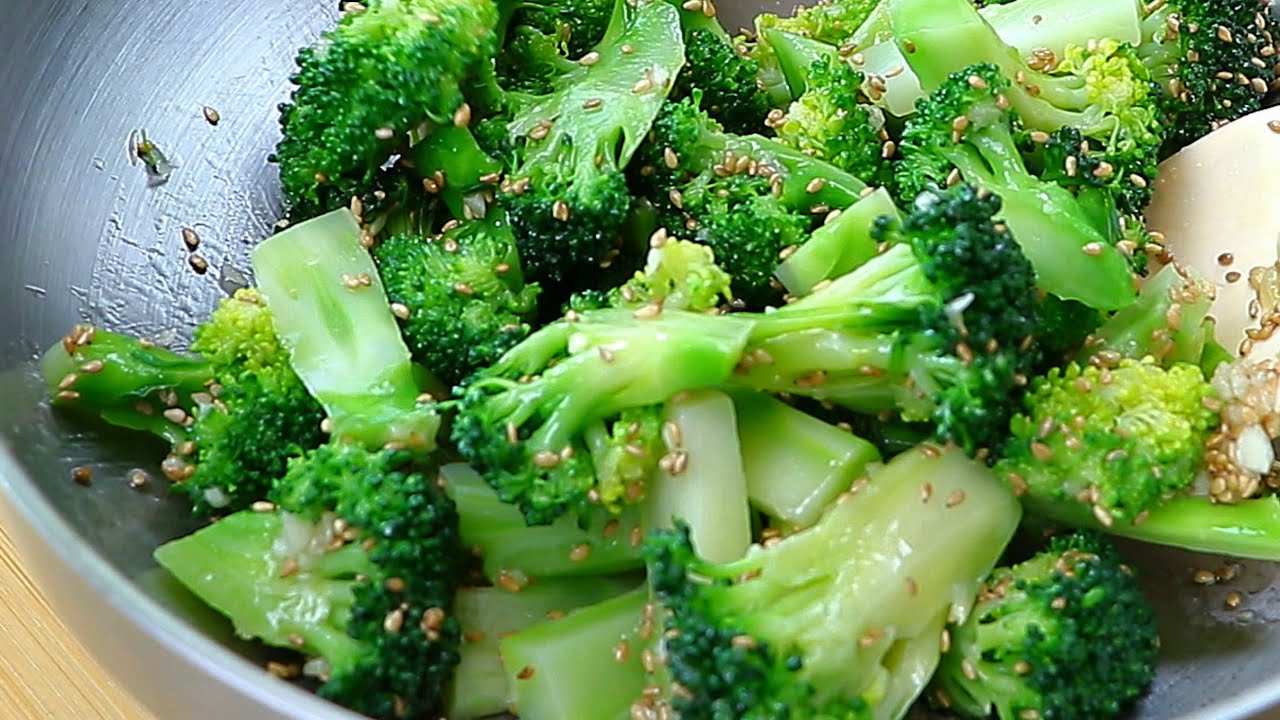 모두가 극찬하는 브로콜리요리! 간단하고 쉬운데 너무 맛있어서 매일 만들어 먹어요 #브로콜리세척법 #브로콜리요리 #브로콜리데치는법