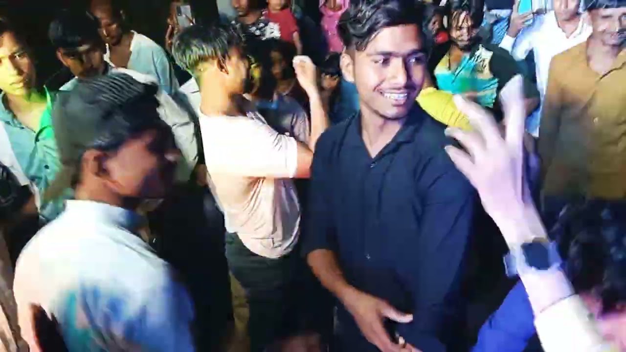 belna pakde wale hatho me mobile re daiya. new dj song sadi dans# 2022