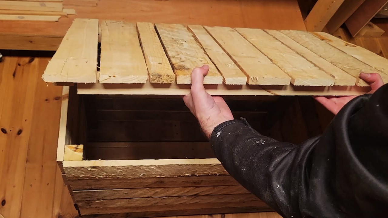 I Built a Storage Crate from Pallet Wood (It Got… Very Rustic)