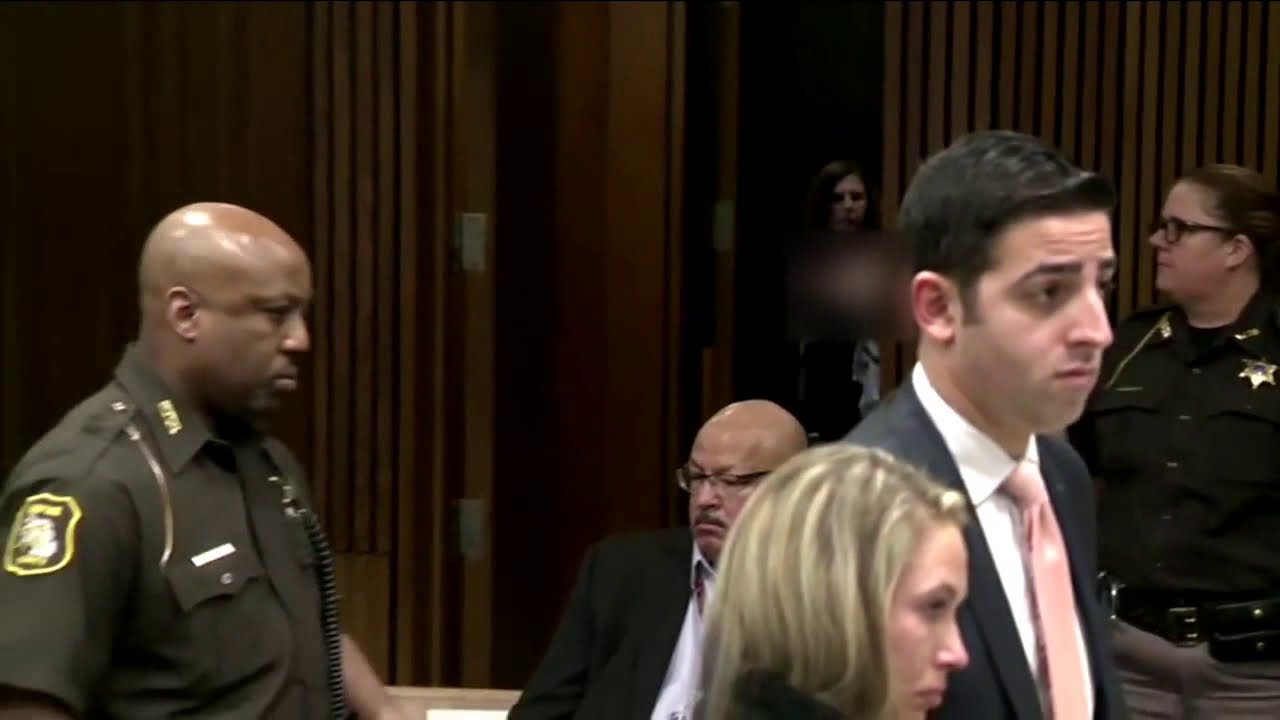 Instant karma : Judge throws drunk driver&rsquo;s mom in jail for laughing at victim&rsquo;s family in court