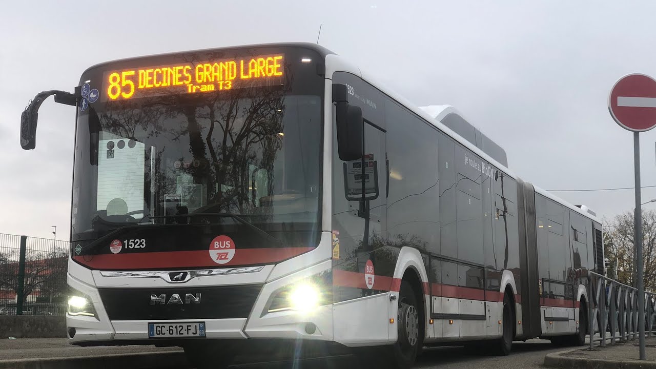 [4K] La Ligne 85 du Réseau TCL.(Version Articulé)